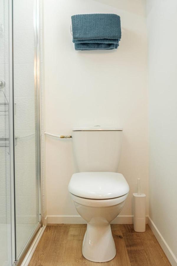 Ferienwohnung Le Petit Verlet Cosy 2 Pers Metro Place Guichard Lyon Exterior foto